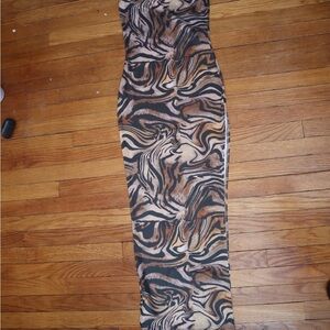 Elegant Brown and Black Patterned Dress